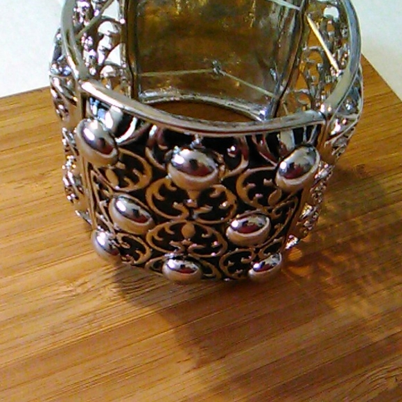 Nwot Silver and Black Bracelet - Picture 6 of 8